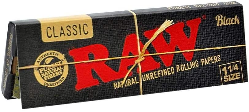 RAW - Rolling Papers - 1 1/4 Size - Classic Black