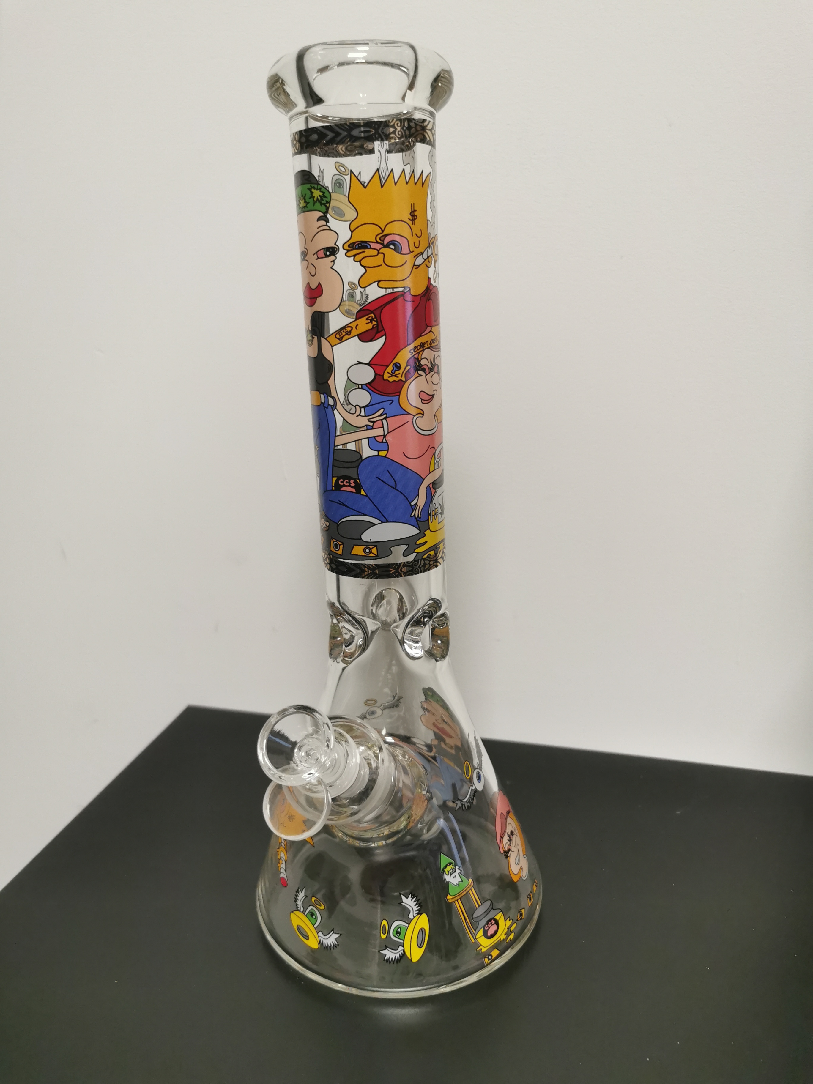 Cartoon Bong - 14"
